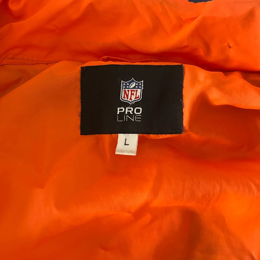 Broncos puffer jacket - Picture 4 of 5